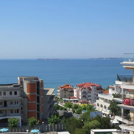 Admiral Apart Complex Apartamento